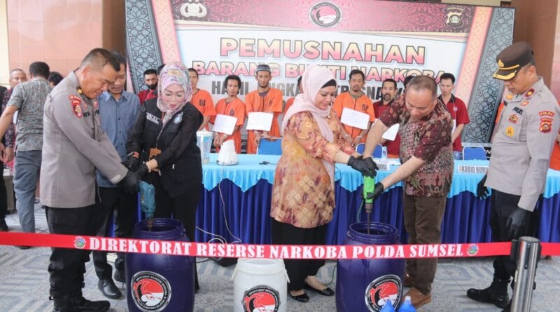 Pemusnahan 1,7 Kg Sabu dan 6.404 Ekstasi oleh Ditresnarkoba Polda Sumsel SUMSELNET.ID, Palem